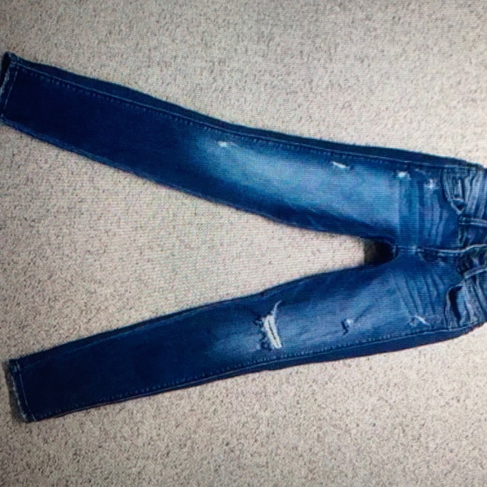 Kancan Signature High Rise Ripped distressed
